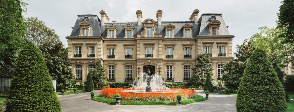 Castle for wedding in Paris