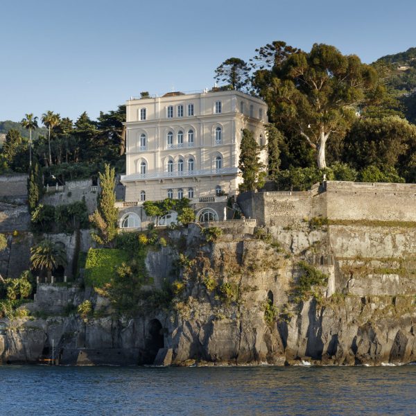 Villa Astor Sorrentine Peninsula Naples Bay Sorrento luxury rental private property sea view 1