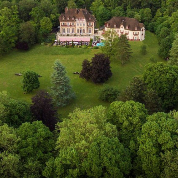 chateau wedding in France