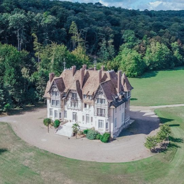 chateau wedding in France