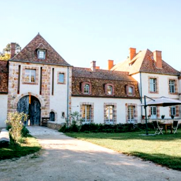 chateau wedding in France