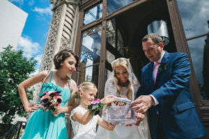 paris-rainy-sunny-is-so-stunning-for-your-church-wedding