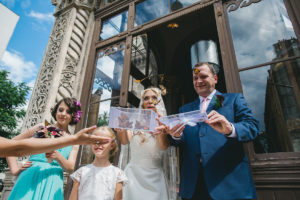 lovely-happy-couple-enjoy-the-wedding-in-paris