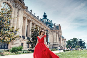 paris city of love with wedding planner in paris (15)