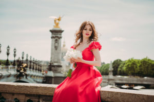 paris city of love with wedding planner in paris (28)