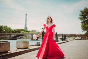 paris city of love with wedding planner in paris (44)